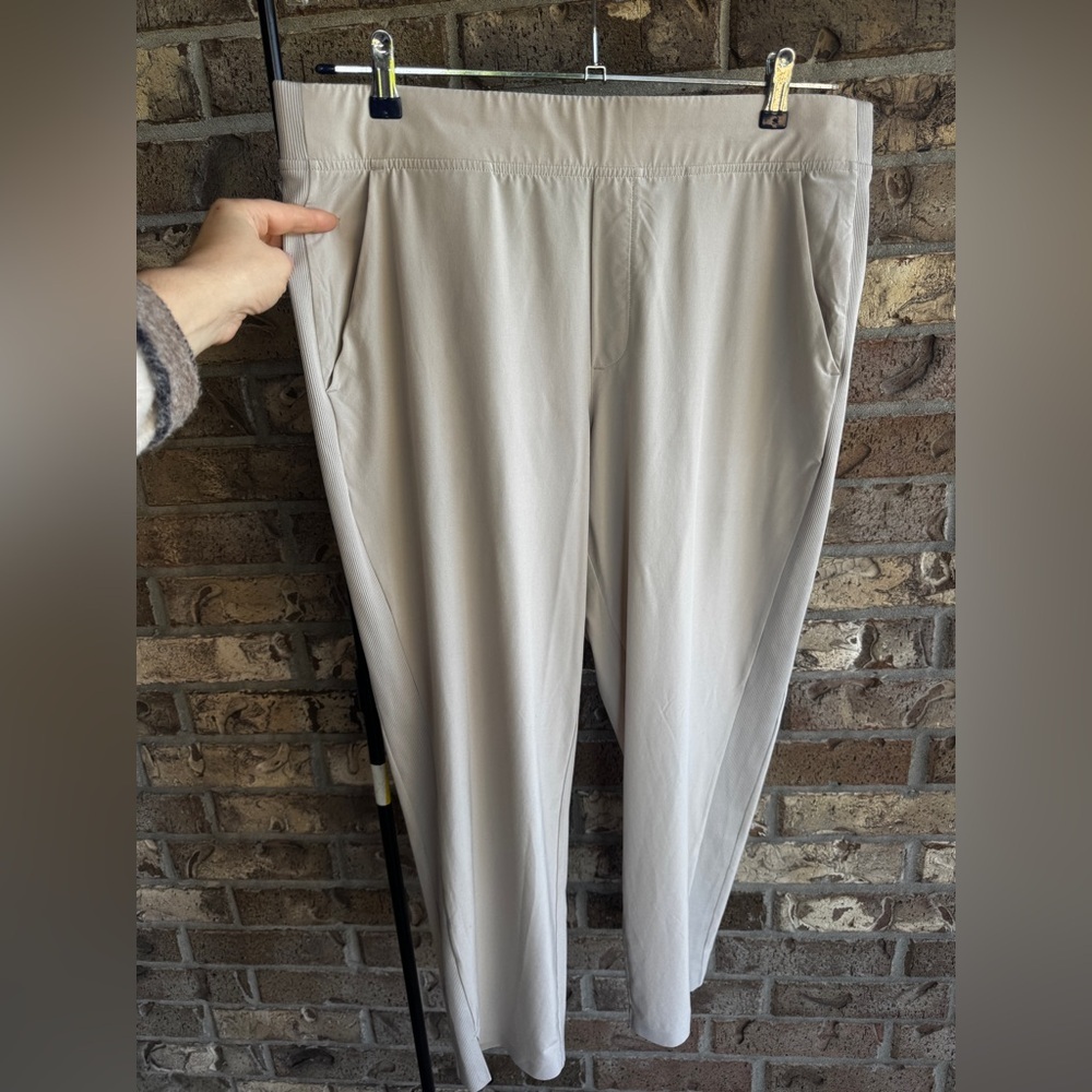 Athleta Brooklyn Mid Rise Ankle Pant Size 16 - Picture 5 of 16